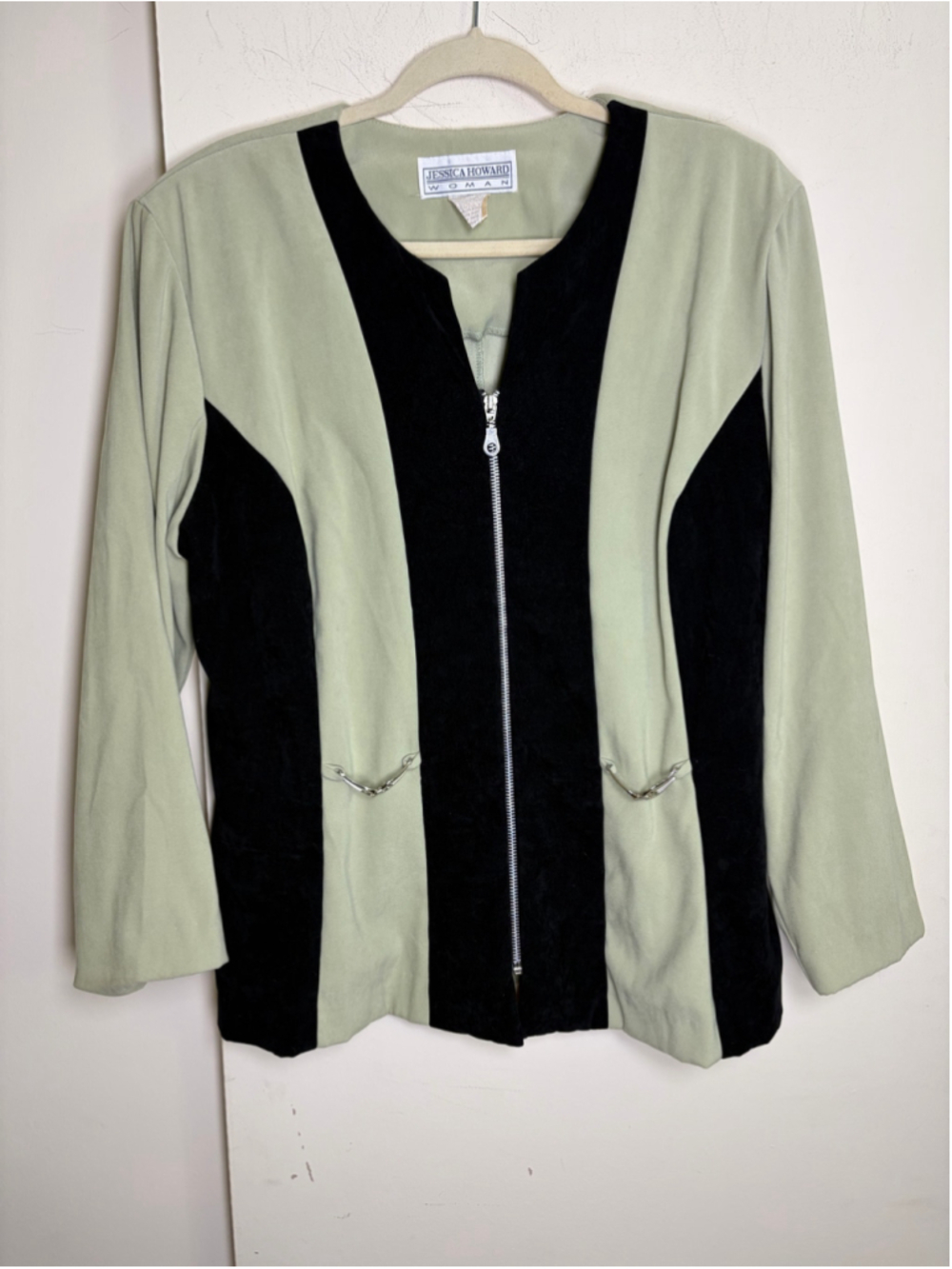 Jessica Howard Woman Vintage Sage Green Black Colorblock Zip Up Jacket Size 18
